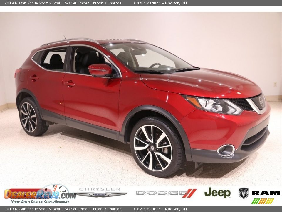 2019 Nissan Rogue Sport SL AWD Scarlet Ember Tintcoat / Charcoal Photo #1