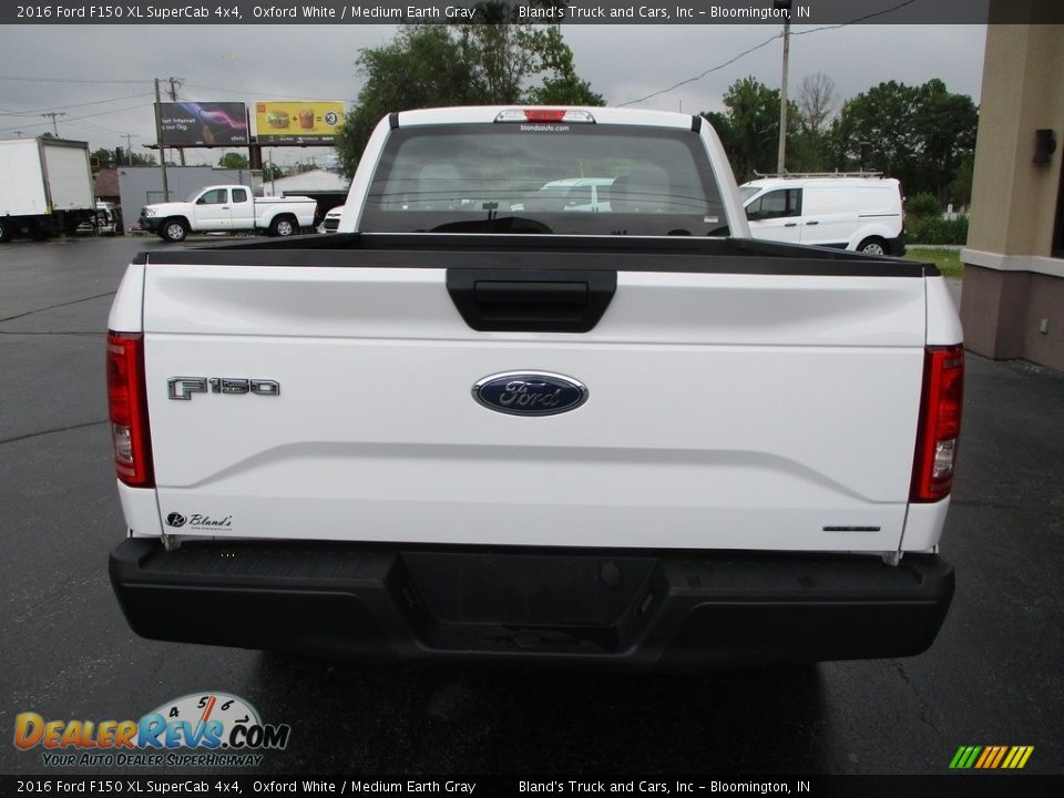 2016 Ford F150 XL SuperCab 4x4 Oxford White / Medium Earth Gray Photo #33