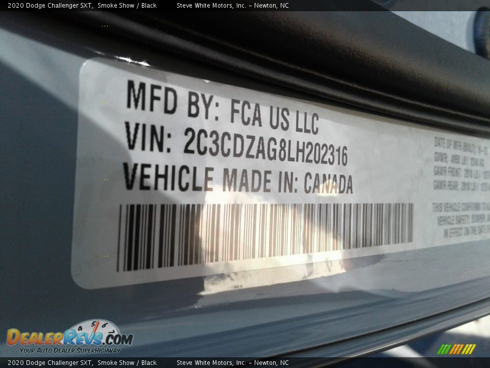 2020 Dodge Challenger SXT Smoke Show / Black Photo #27