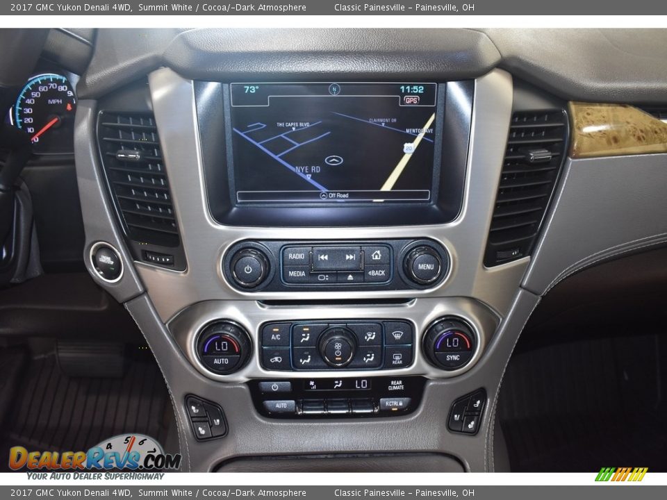 2017 GMC Yukon Denali 4WD Summit White / Cocoa/­Dark Atmosphere Photo #17