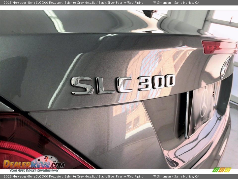 2018 Mercedes-Benz SLC 300 Roadster Selenite Grey Metallic / Black/Silver Pearl w/Red Piping Photo #25