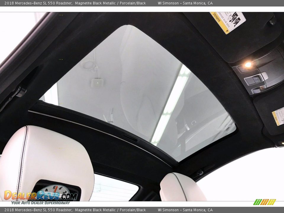 Sunroof of 2018 Mercedes-Benz SL 550 Roadster Photo #27