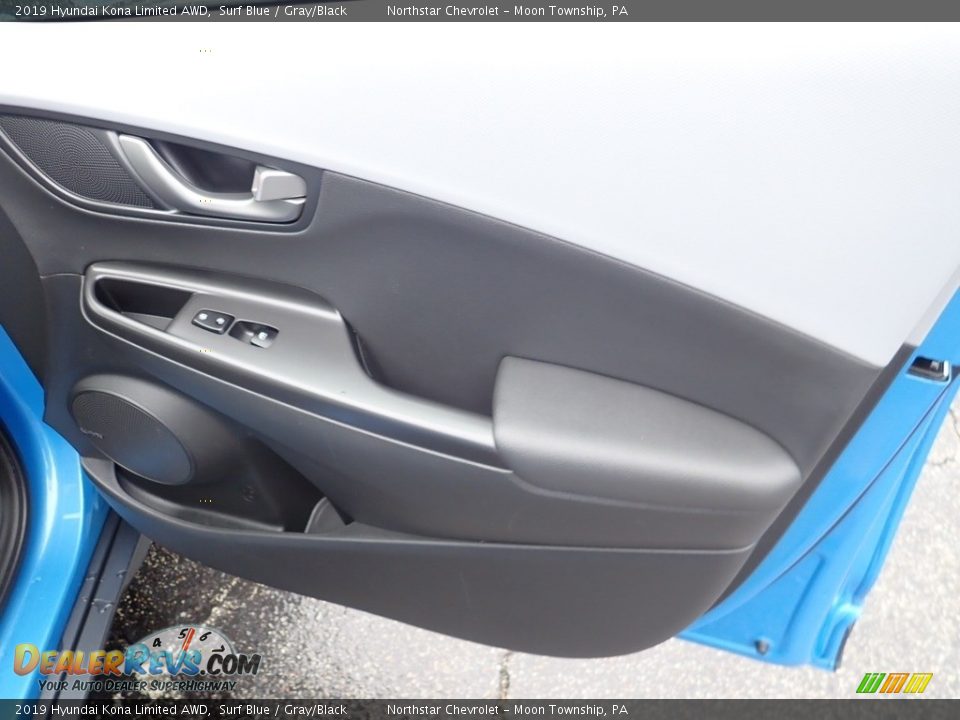 Door Panel of 2019 Hyundai Kona Limited AWD Photo #17
