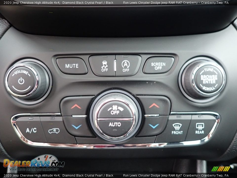 Controls of 2020 Jeep Cherokee High Altitude 4x4 Photo #20