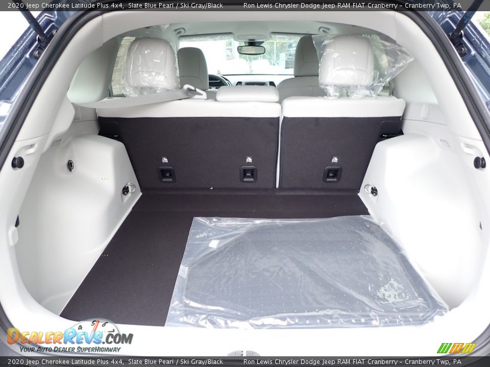 2020 Jeep Cherokee Latitude Plus 4x4 Slate Blue Pearl / Ski Gray/Black Photo #7