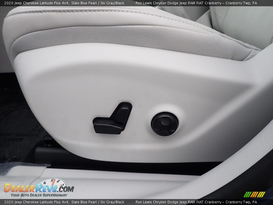 2020 Jeep Cherokee Latitude Plus 4x4 Slate Blue Pearl / Ski Gray/Black Photo #12