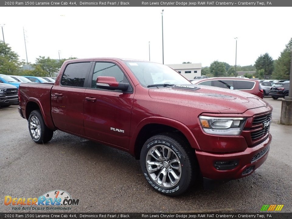 Front 3/4 View of 2020 Ram 1500 Laramie Crew Cab 4x4 Photo #3