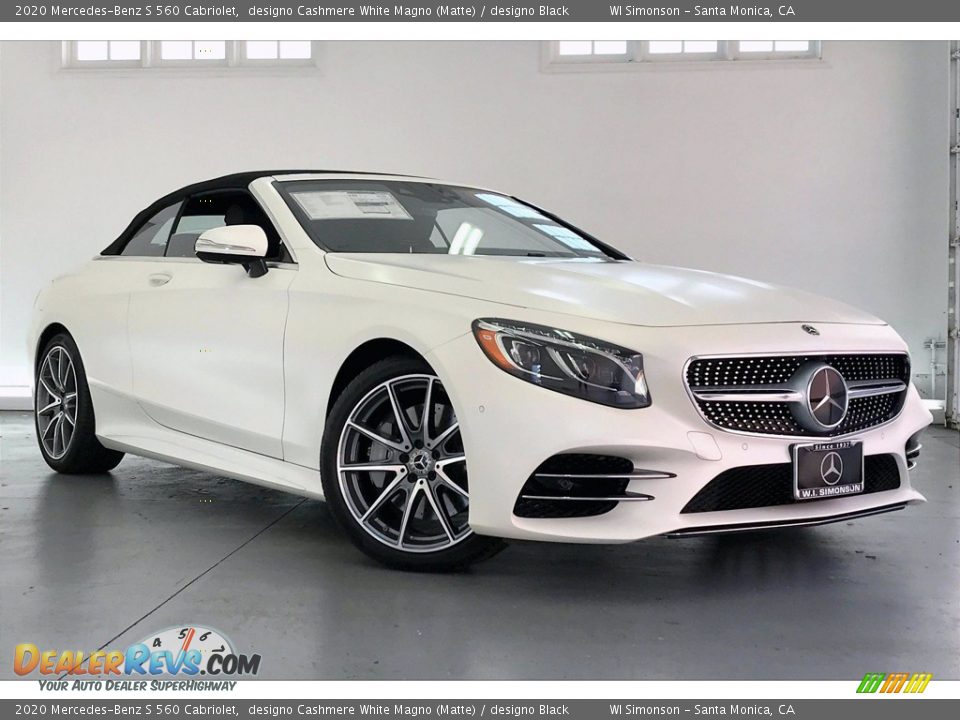 Front 3/4 View of 2020 Mercedes-Benz S 560 Cabriolet Photo #12