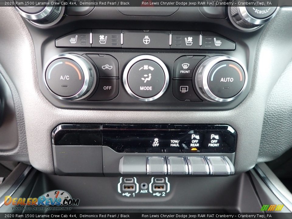 Controls of 2020 Ram 1500 Laramie Crew Cab 4x4 Photo #18