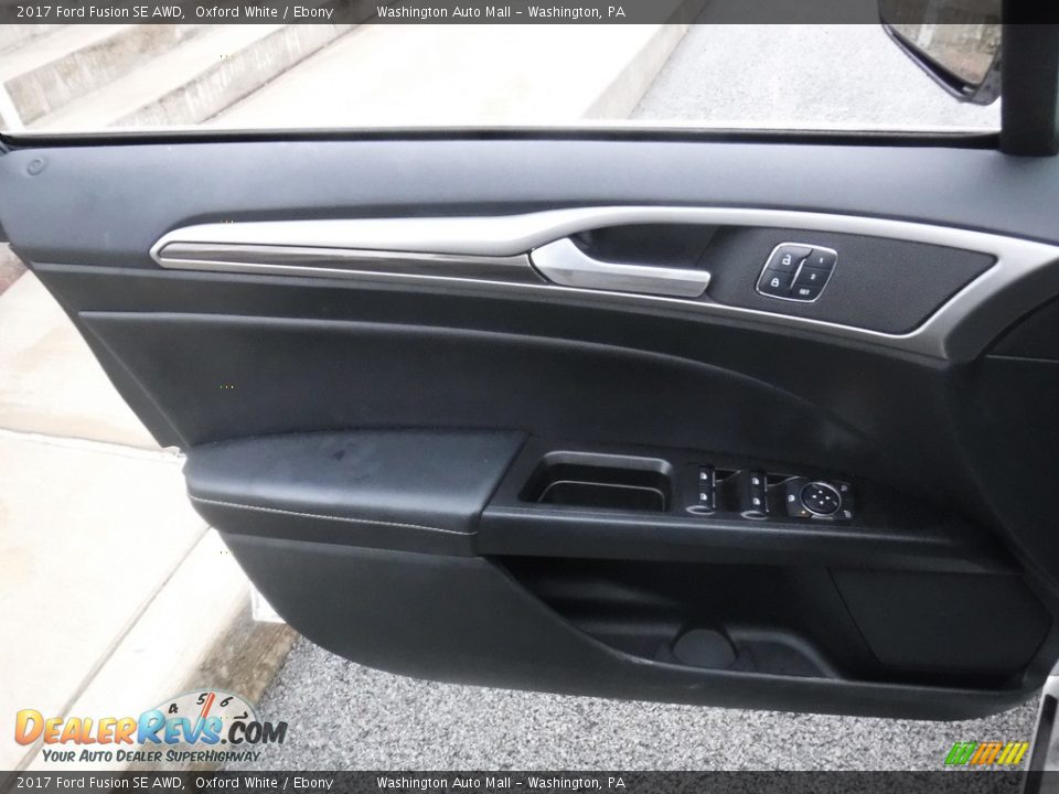2017 Ford Fusion SE AWD Oxford White / Ebony Photo #20