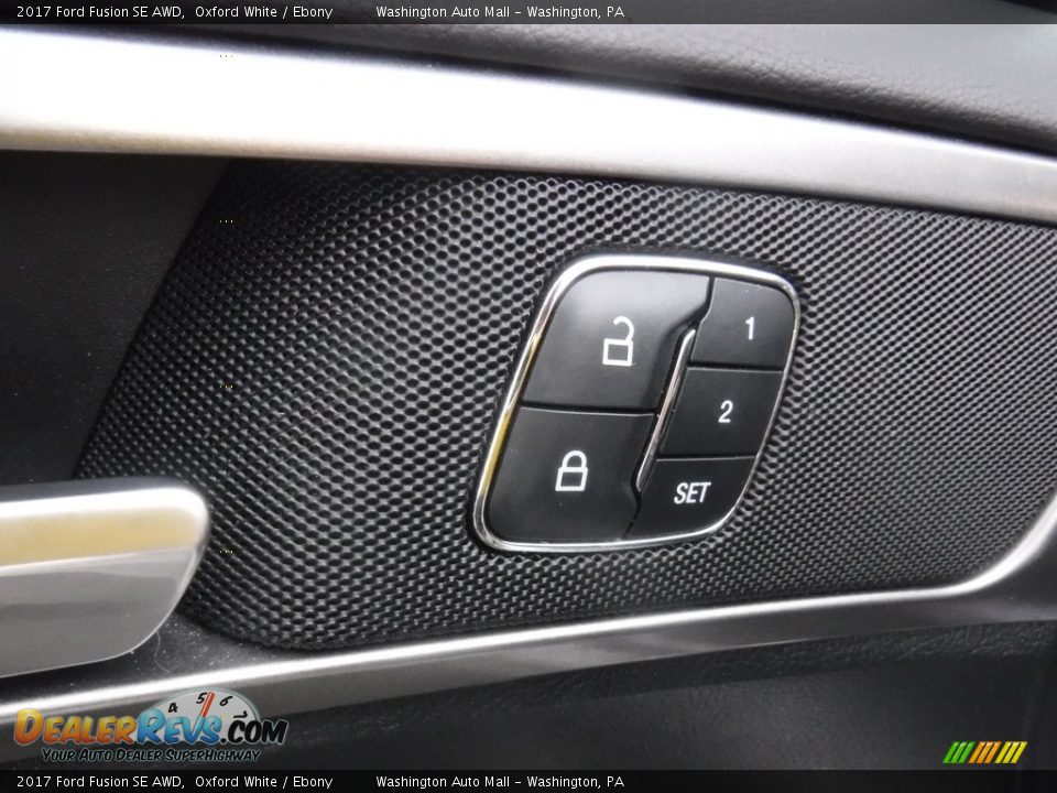2017 Ford Fusion SE AWD Oxford White / Ebony Photo #21