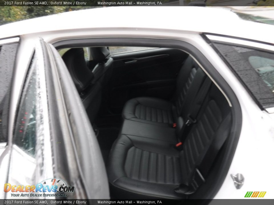 2017 Ford Fusion SE AWD Oxford White / Ebony Photo #26