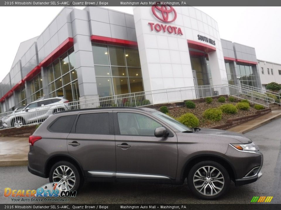 Quartz Brown 2016 Mitsubishi Outlander SEL S-AWC Photo #2