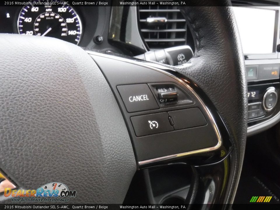 2016 Mitsubishi Outlander SEL S-AWC Steering Wheel Photo #25