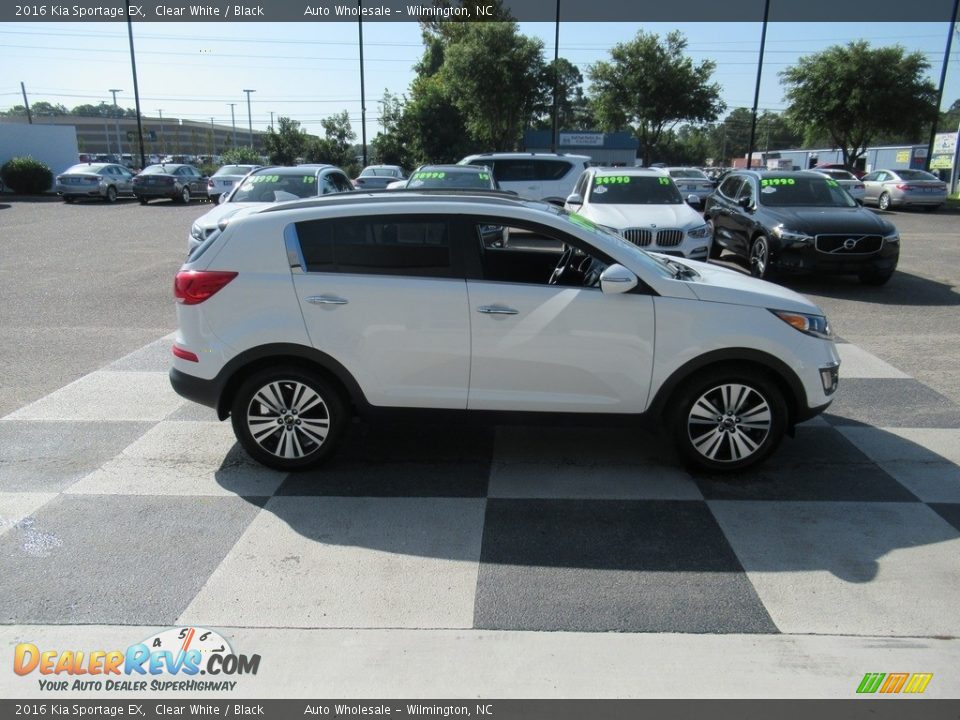 2016 Kia Sportage EX Clear White / Black Photo #3