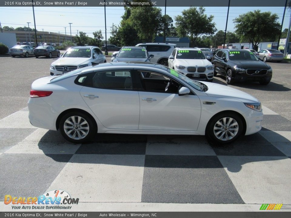 2016 Kia Optima EX Snow White Pearl / Beige Photo #3