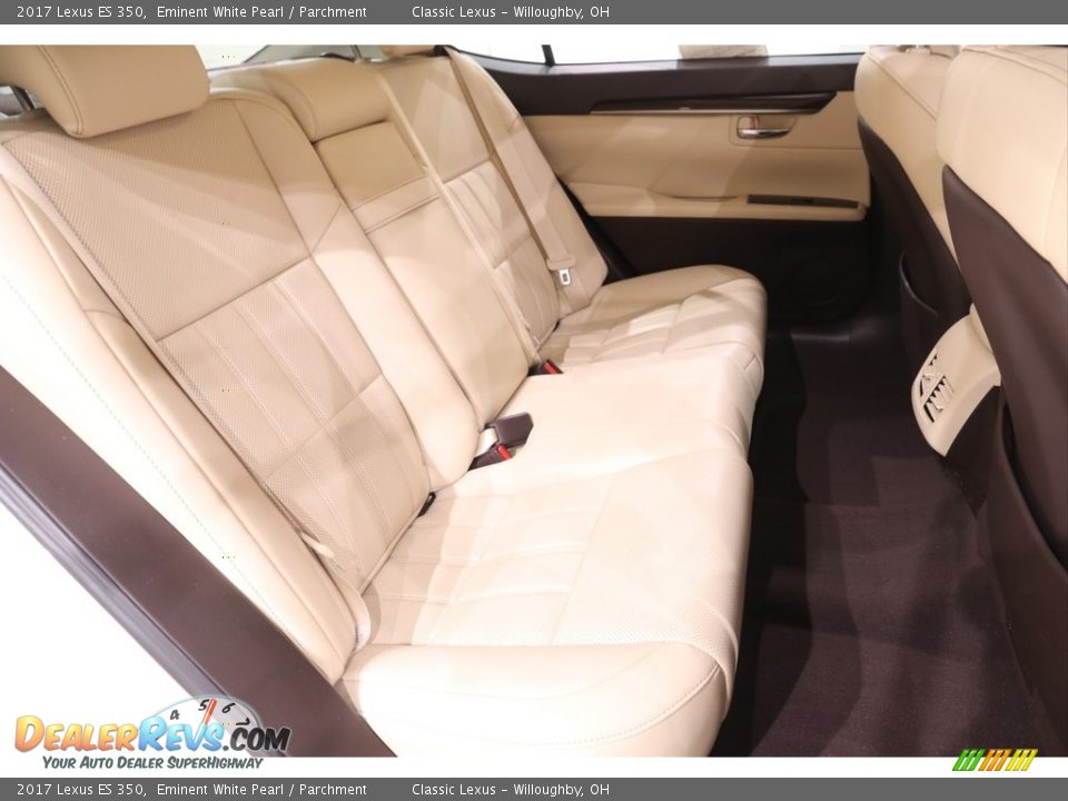 2017 Lexus ES 350 Eminent White Pearl / Parchment Photo #16