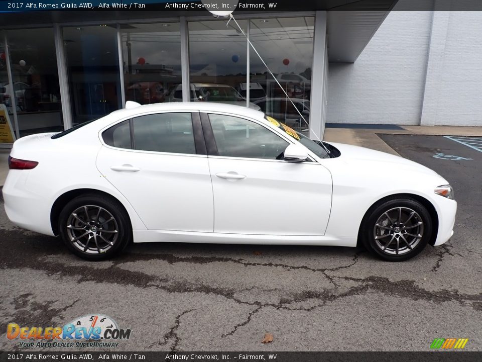 2017 Alfa Romeo Giulia AWD Alfa White / Tan Photo #3