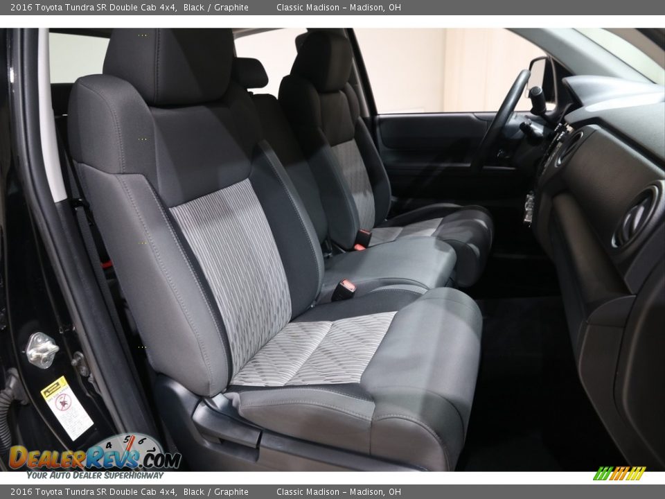Front Seat of 2016 Toyota Tundra SR Double Cab 4x4 Photo #12