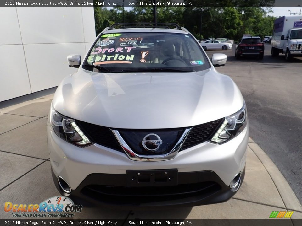 2018 Nissan Rogue Sport SL AWD Brilliant Silver / Light Gray Photo #9