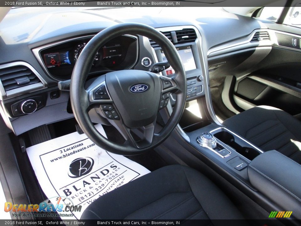 2018 Ford Fusion SE Oxford White / Ebony Photo #6