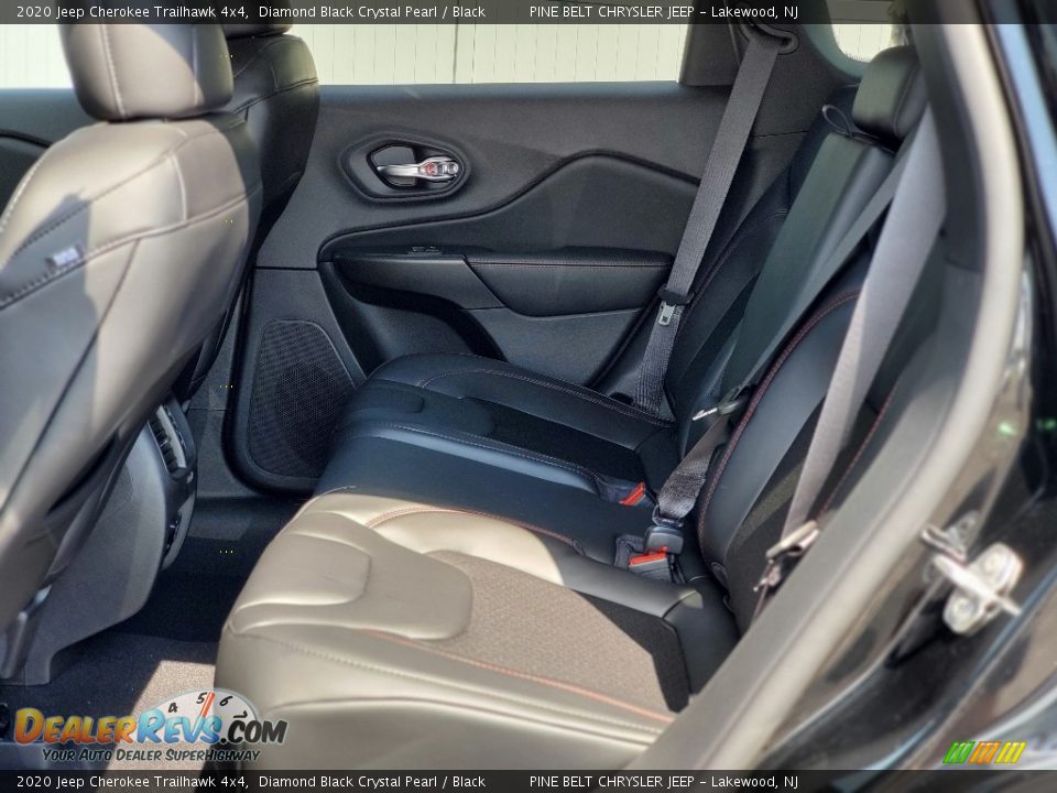 2020 Jeep Cherokee Trailhawk 4x4 Diamond Black Crystal Pearl / Black Photo #9