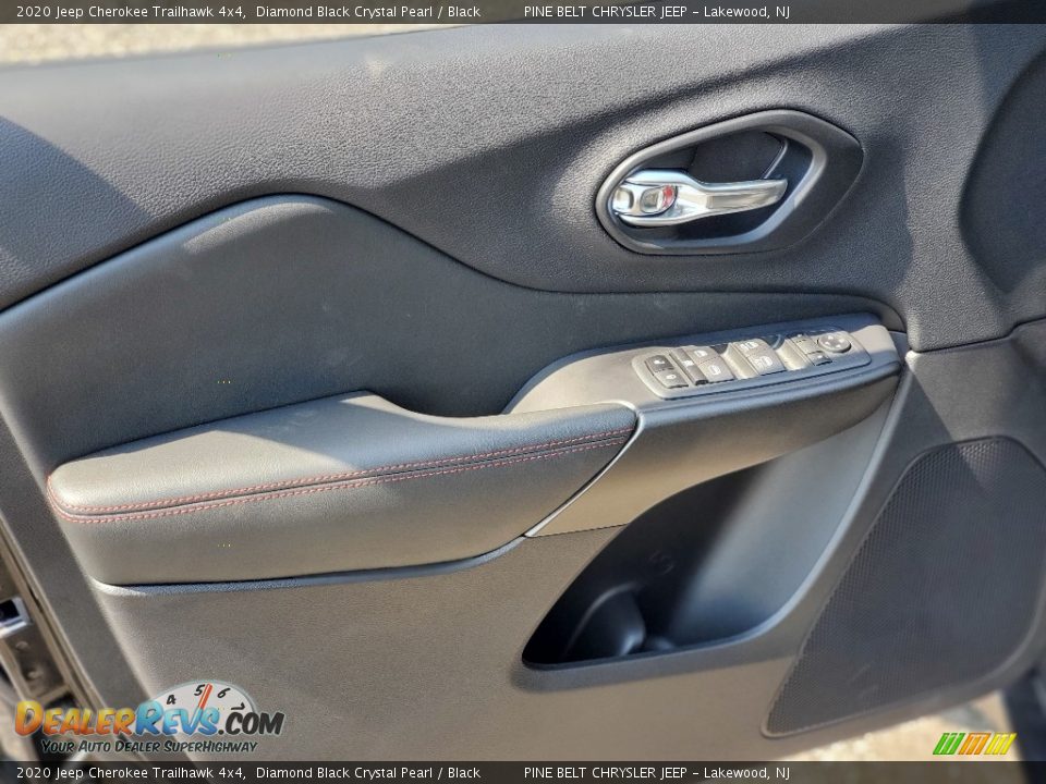 2020 Jeep Cherokee Trailhawk 4x4 Diamond Black Crystal Pearl / Black Photo #13