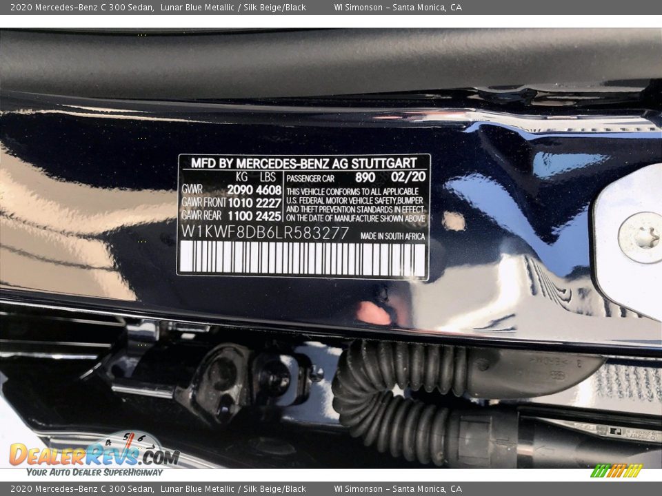 2020 Mercedes-Benz C 300 Sedan Lunar Blue Metallic / Silk Beige/Black Photo #12
