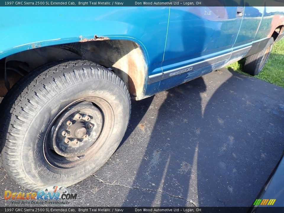 1997 GMC Sierra 2500 SL Extended Cab Bright Teal Metallic / Navy Photo #7