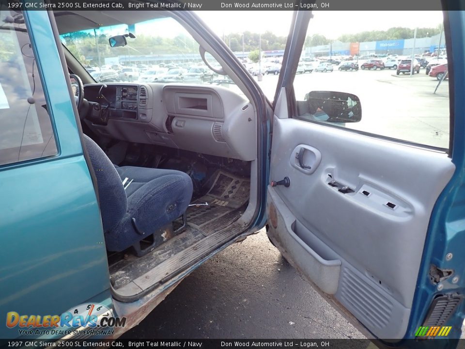 1997 GMC Sierra 2500 SL Extended Cab Bright Teal Metallic / Navy Photo #19