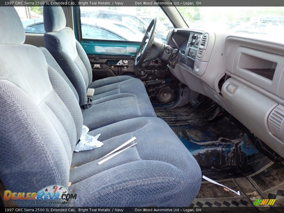 1997 GMC Sierra 2500 SL Extended Cab Bright Teal Metallic / Navy Photo #20