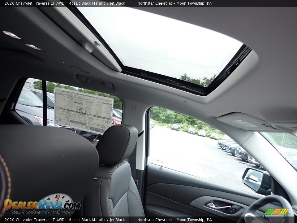 2020 Chevrolet Traverse LT AWD Mosaic Black Metallic / Jet Black Photo #12