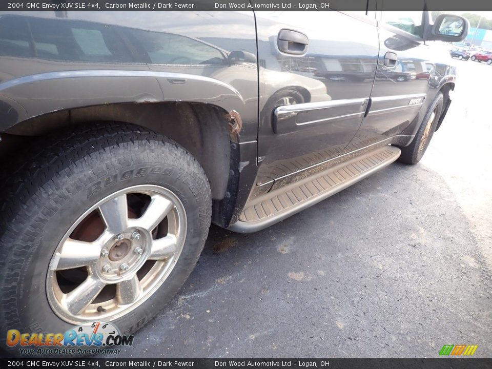 2004 GMC Envoy XUV SLE 4x4 Carbon Metallic / Dark Pewter Photo #18