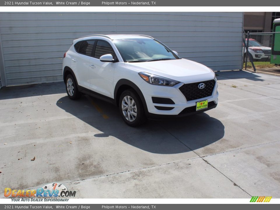 2021 Hyundai Tucson Value White Cream / Beige Photo #2