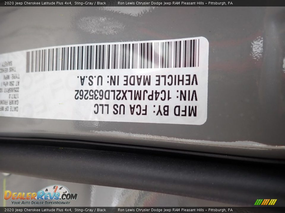 2020 Jeep Cherokee Latitude Plus 4x4 Sting-Gray / Black Photo #11