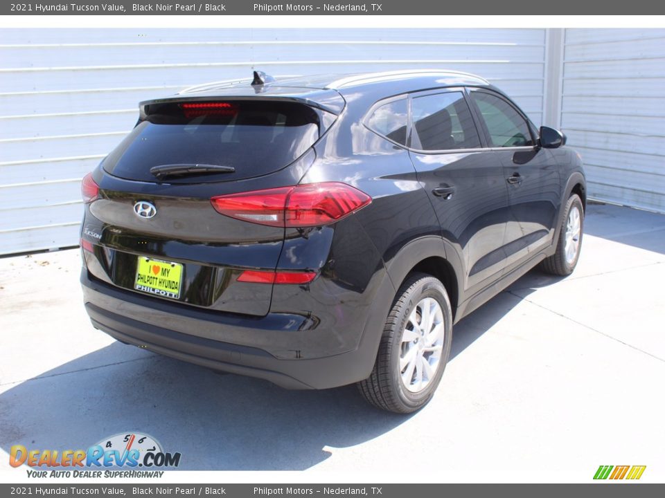 2021 Hyundai Tucson Value Black Noir Pearl / Black Photo #8