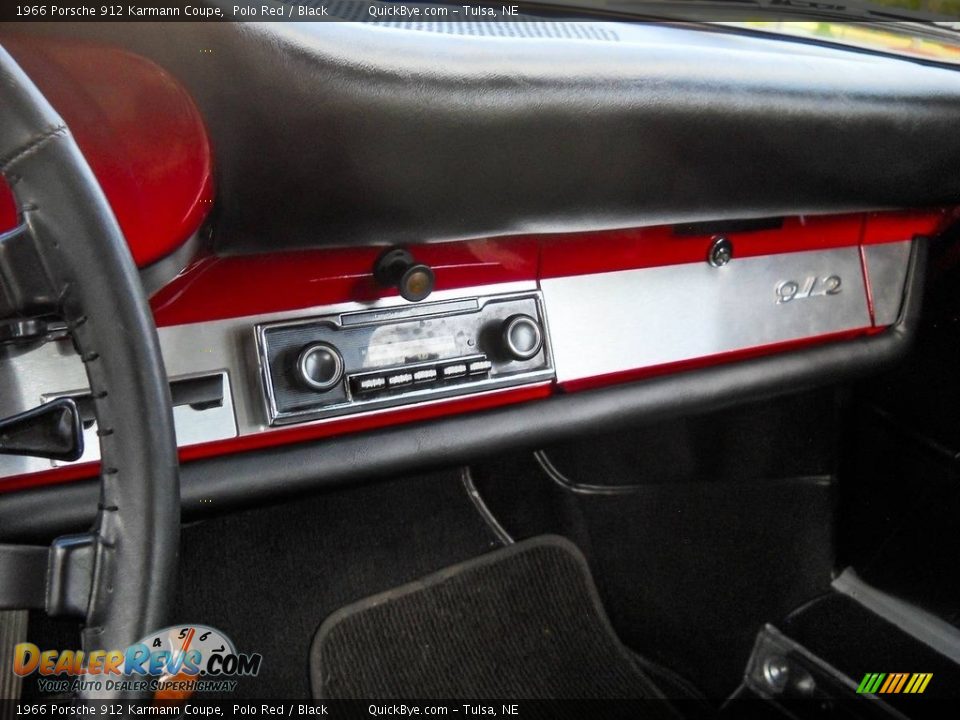 Dashboard of 1966 Porsche 912 Karmann Coupe Photo #9