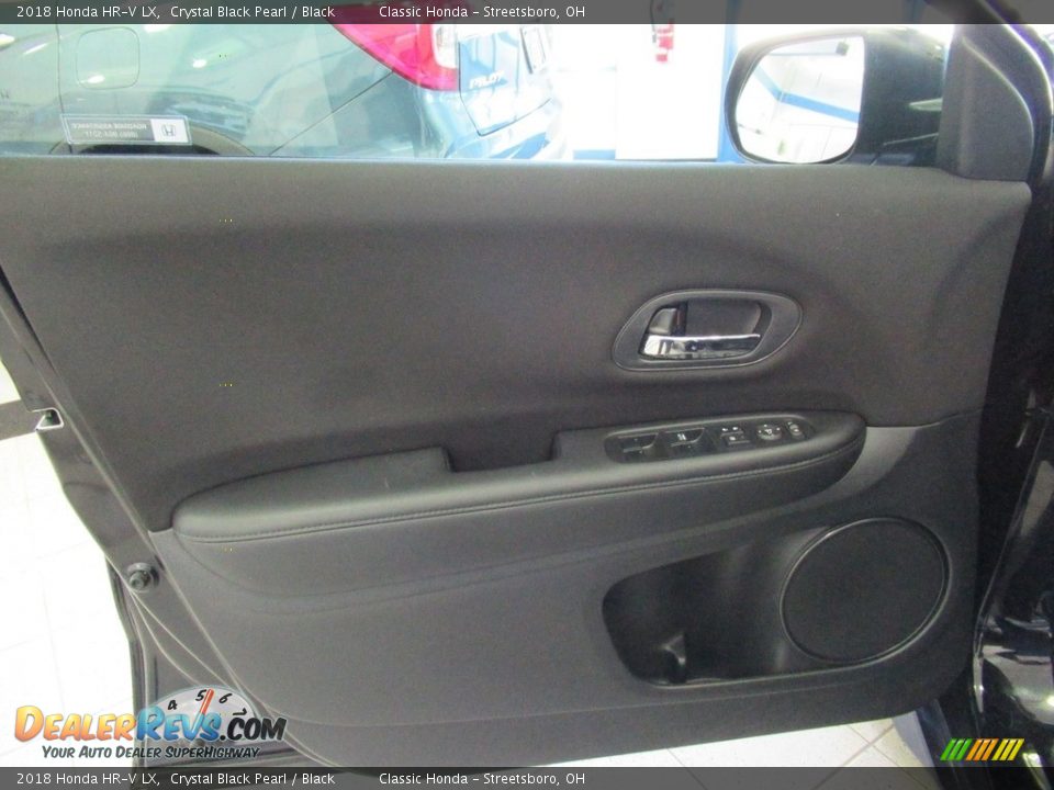 Door Panel of 2018 Honda HR-V LX Photo #27