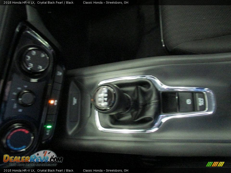 2018 Honda HR-V LX Crystal Black Pearl / Black Photo #33
