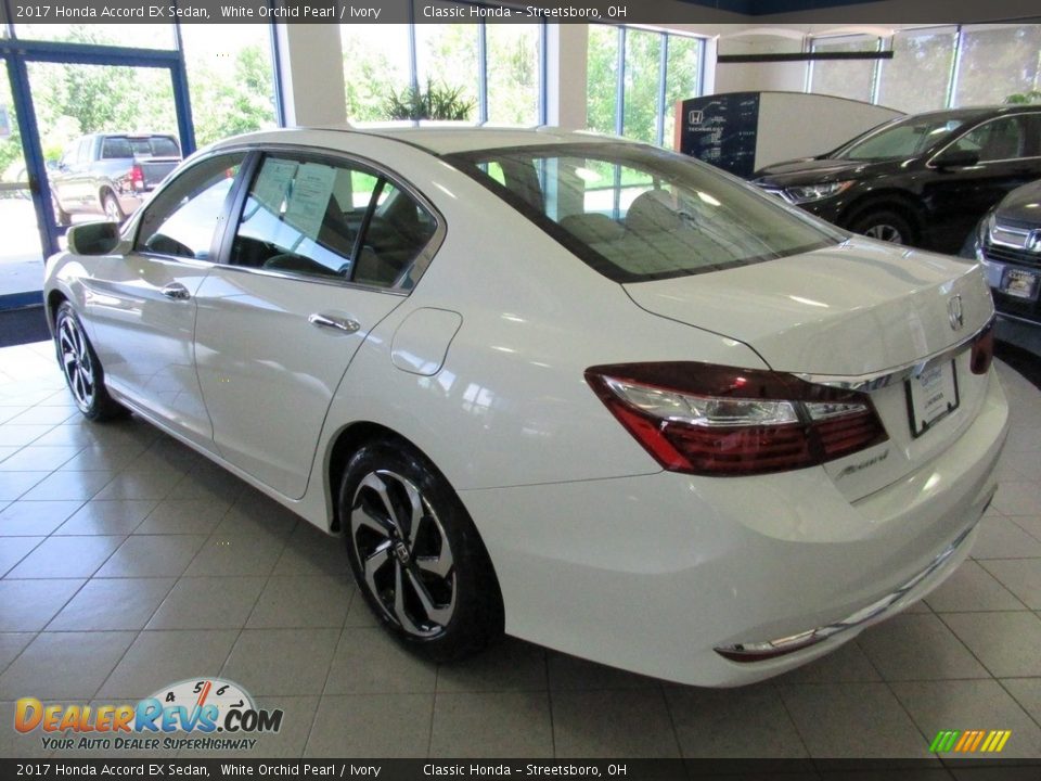 2017 Honda Accord EX Sedan White Orchid Pearl / Ivory Photo #9