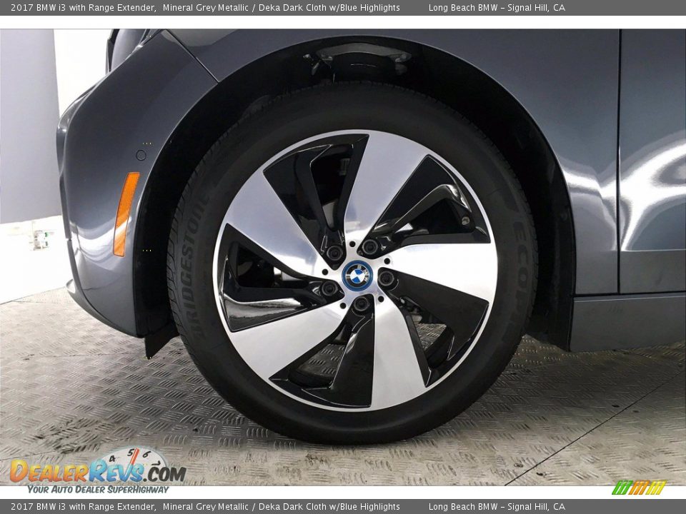 2017 BMW i3 with Range Extender Mineral Grey Metallic / Deka Dark Cloth w/Blue Highlights Photo #8