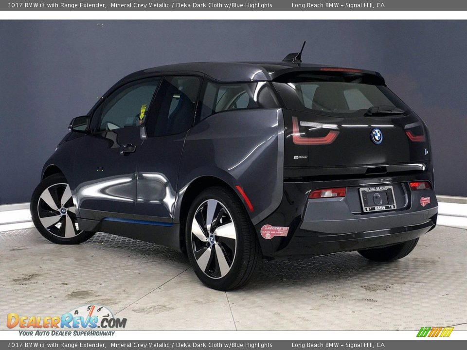 2017 BMW i3 with Range Extender Mineral Grey Metallic / Deka Dark Cloth w/Blue Highlights Photo #10