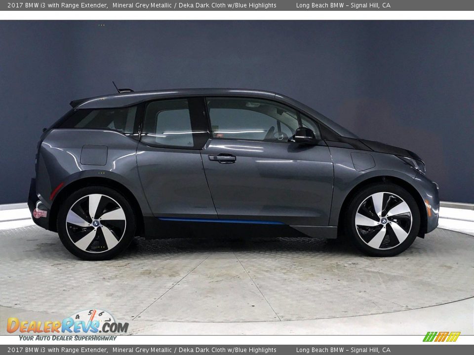 2017 BMW i3 with Range Extender Mineral Grey Metallic / Deka Dark Cloth w/Blue Highlights Photo #14
