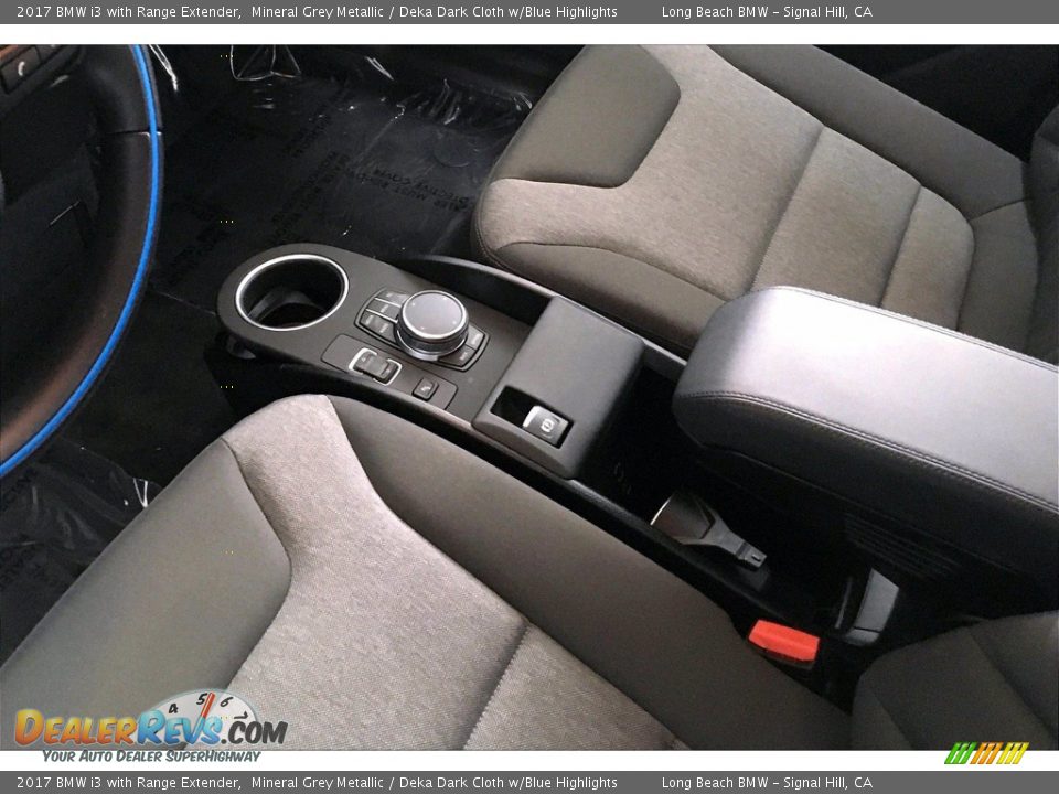 2017 BMW i3 with Range Extender Mineral Grey Metallic / Deka Dark Cloth w/Blue Highlights Photo #16