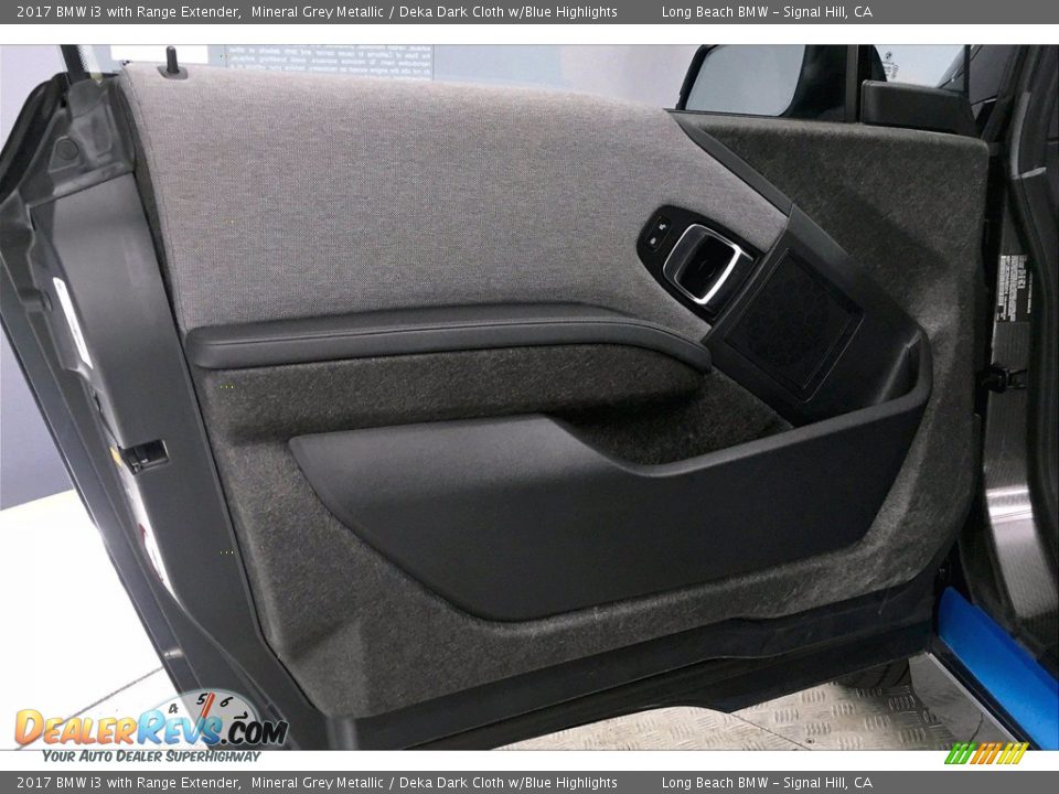 2017 BMW i3 with Range Extender Mineral Grey Metallic / Deka Dark Cloth w/Blue Highlights Photo #23