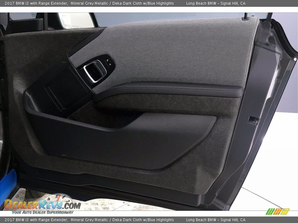 2017 BMW i3 with Range Extender Mineral Grey Metallic / Deka Dark Cloth w/Blue Highlights Photo #24