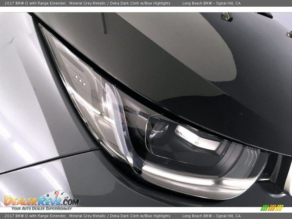 2017 BMW i3 with Range Extender Mineral Grey Metallic / Deka Dark Cloth w/Blue Highlights Photo #25