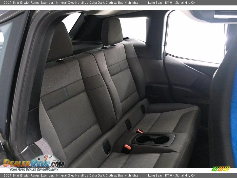 2017 BMW i3 with Range Extender Mineral Grey Metallic / Deka Dark Cloth w/Blue Highlights Photo #28