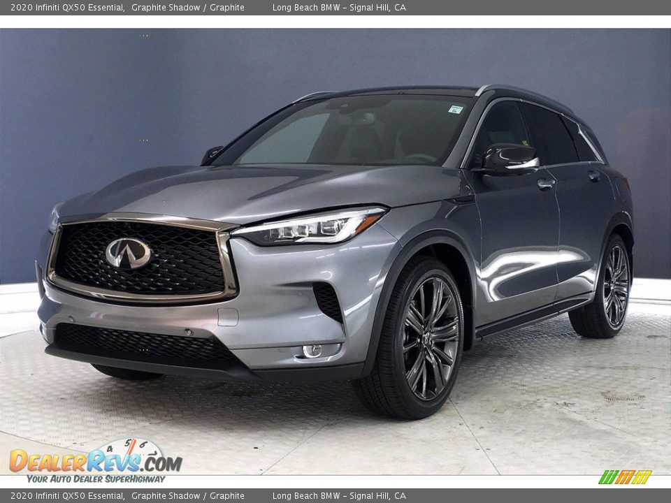 Front 3/4 View of 2020 Infiniti QX50 Essential Photo #12