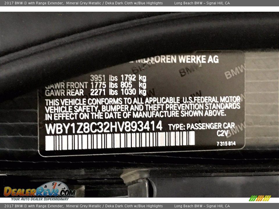 2017 BMW i3 with Range Extender Mineral Grey Metallic / Deka Dark Cloth w/Blue Highlights Photo #33